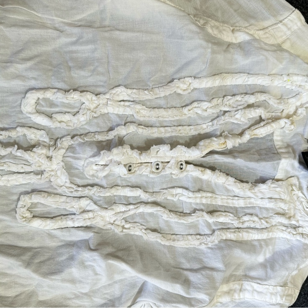 Calvin Klein White Ruffled Blouse - Picture 2 of 2